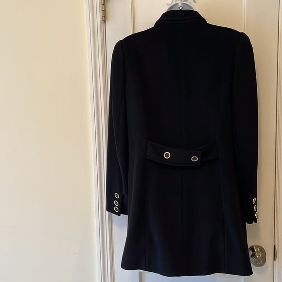 St. John Wool Cashmere Coat Women’s 6 
Black Logo Buttons Italy Classic Luxury - Picture 4 of 17